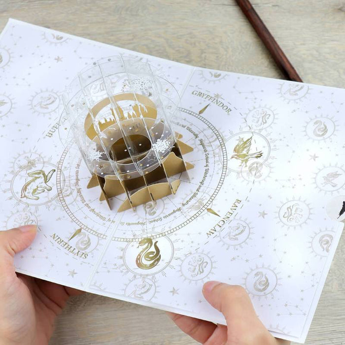 Hogwarts Snowglobe Pop Up Card